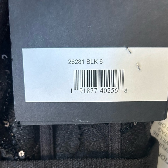 Mac Duggal 26281 NWT Sequined Bustier Tiered Ruffle Gown - Picture 6 of 9